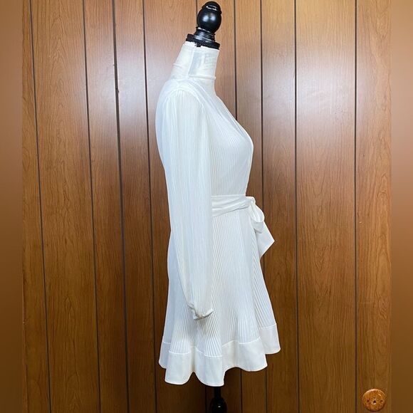 Milly Pleated Belted Long Sleeve Dress size 0 - Picture 8 of 10